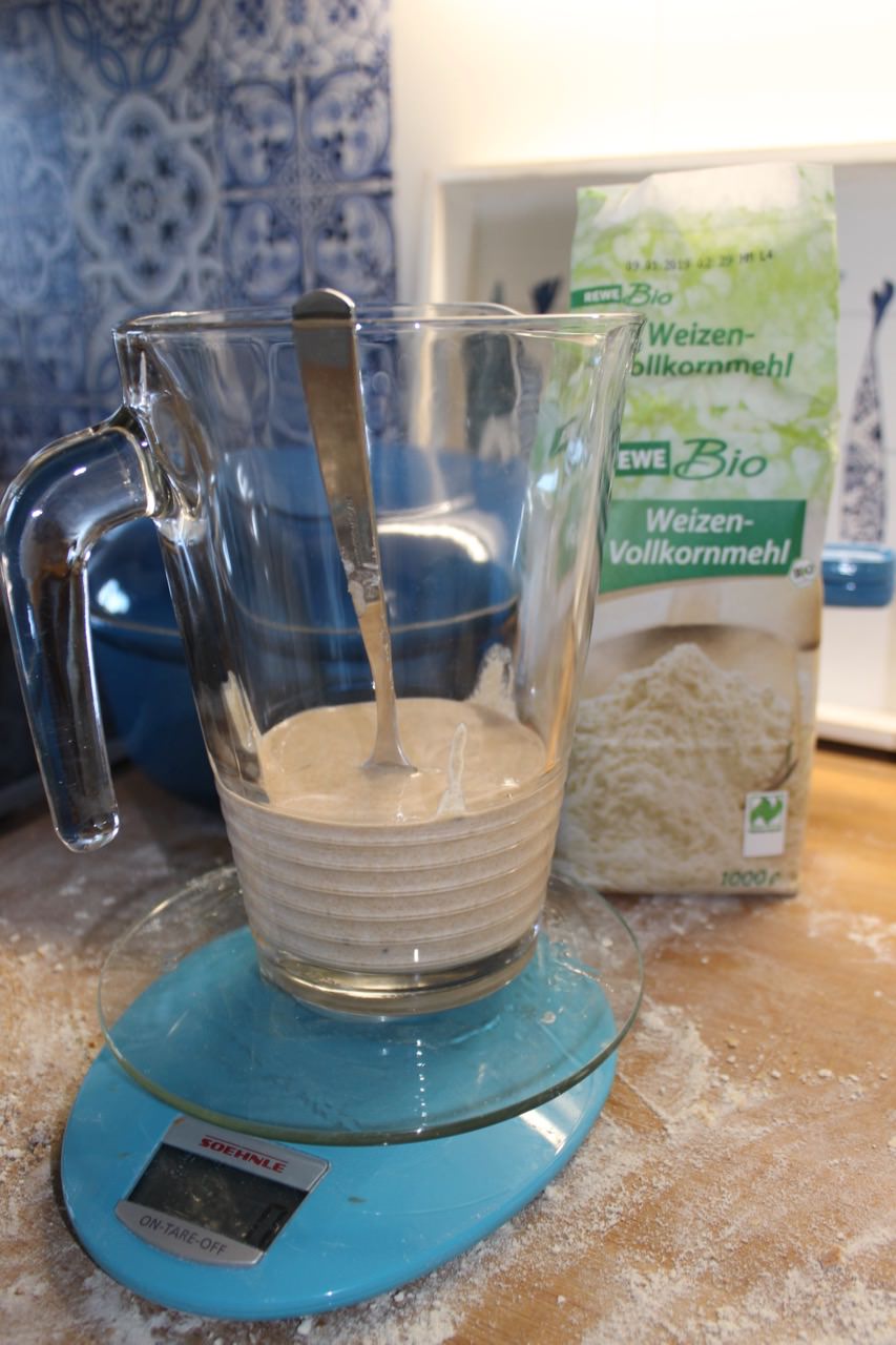 Whole grain flour